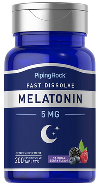 Miniatura de Un frasco de PipingRock Melatonina 5 mg 200 Comprimidos de disolución rápida sabor bayas.